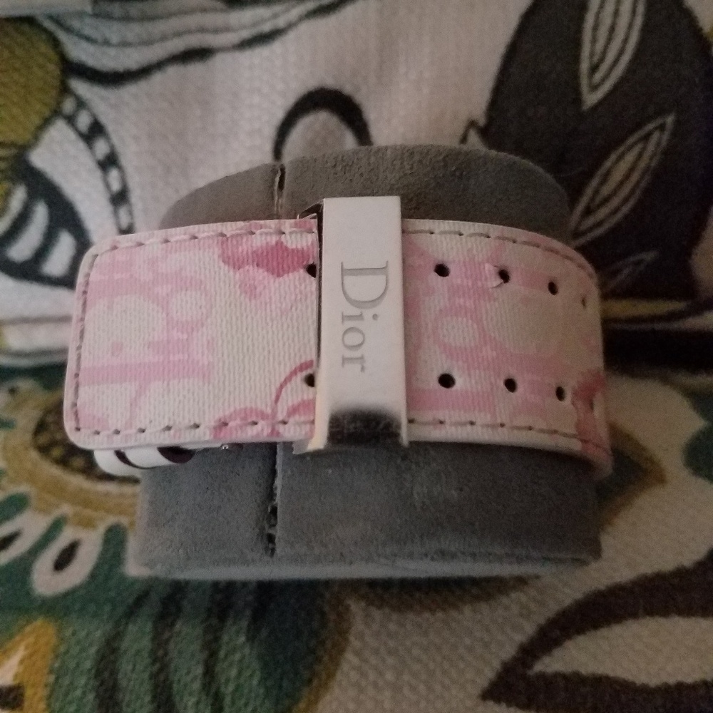 Dior Women's Pink and White Rectangular Dial Watch - Picture 4 of 5